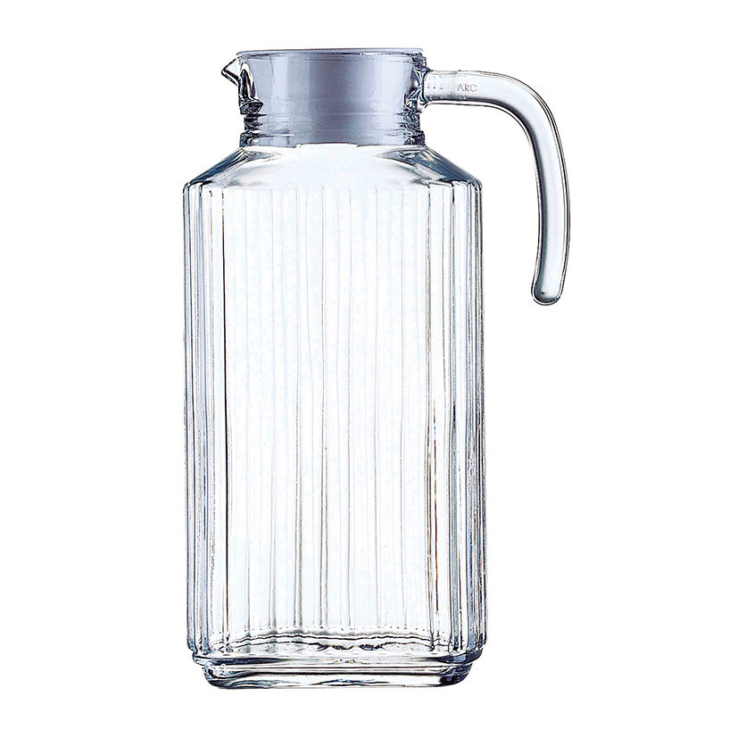 Water pitcher