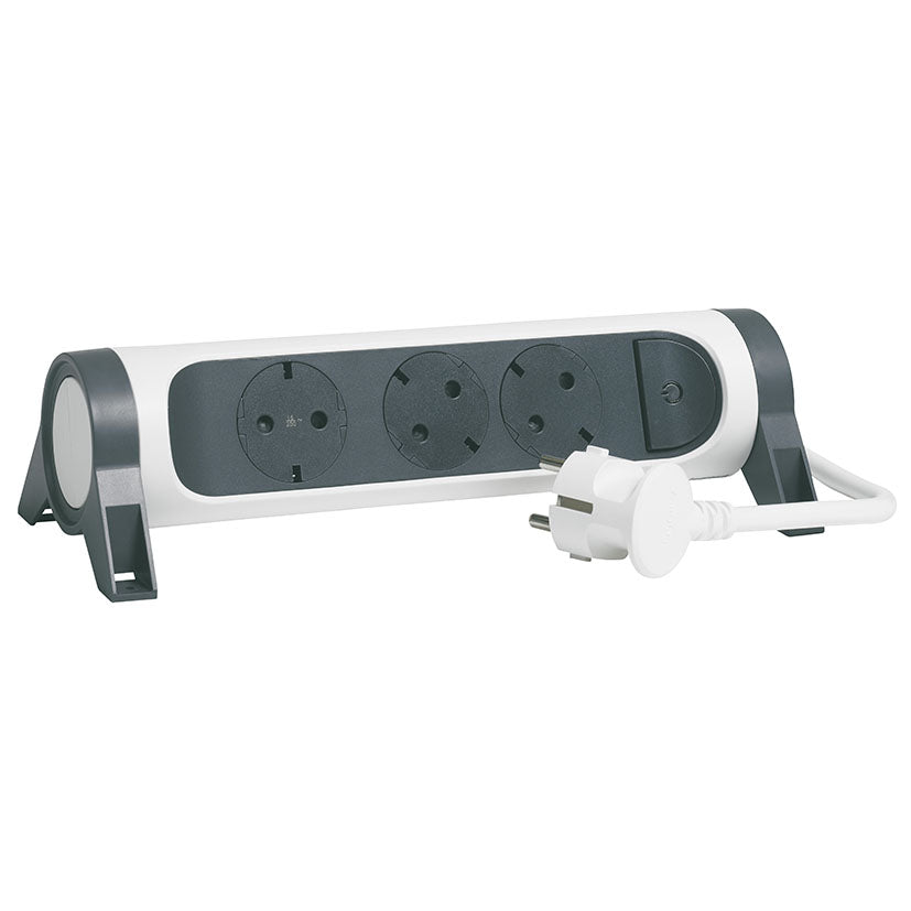 Power strip