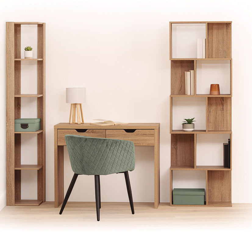 Corner shelf