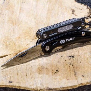 Seven-in-one multi-tool