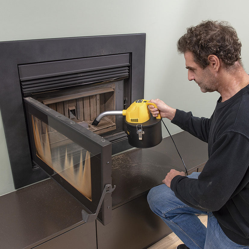 Ash vacuum cleaner