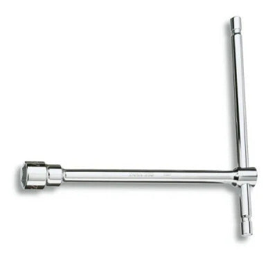 Llave T