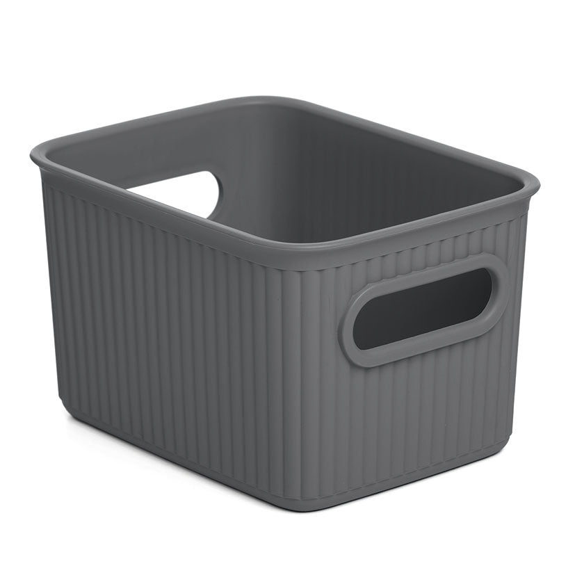 Storage basket