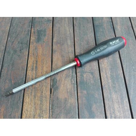 Screwdriver T-40x150