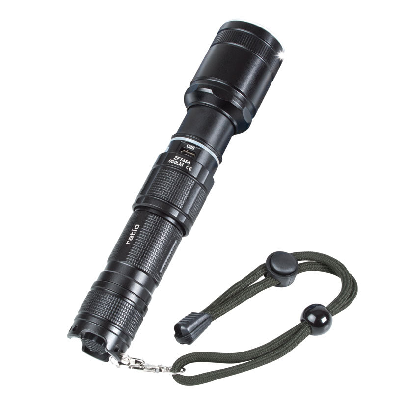 Rechargeable flashlight