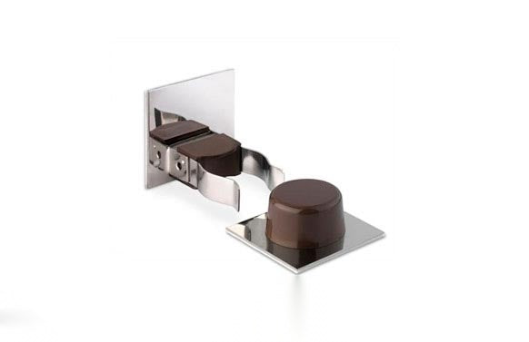 Door retainer