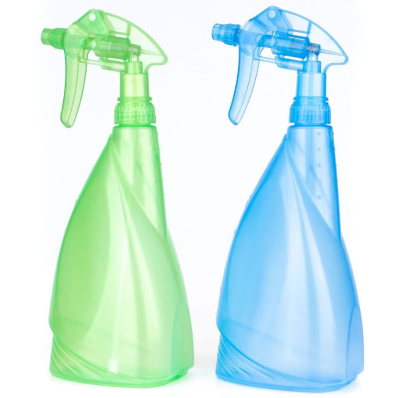 Spray bottle