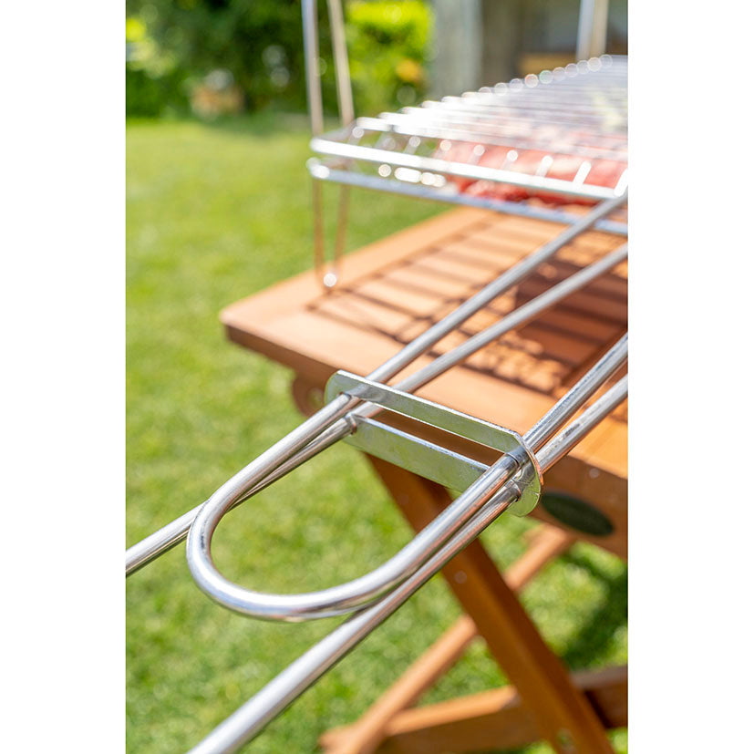 Bulging grill