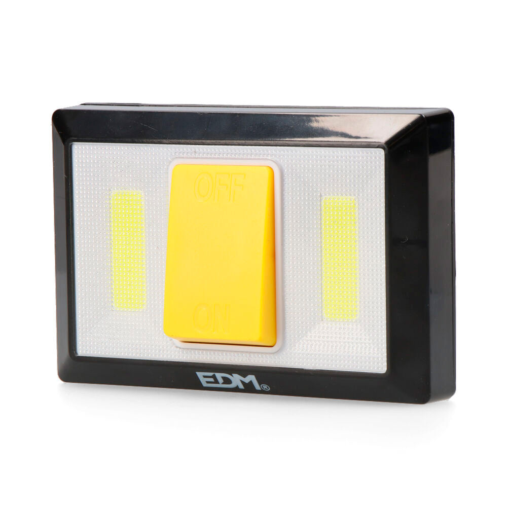 LED flashlight