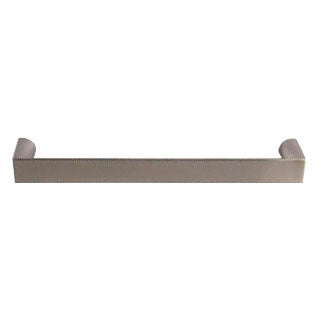 Pull handle