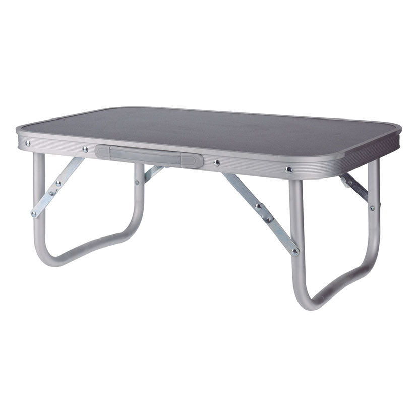 Folding table