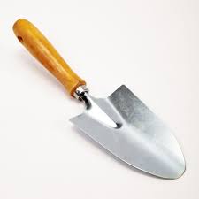 Garden shovel
