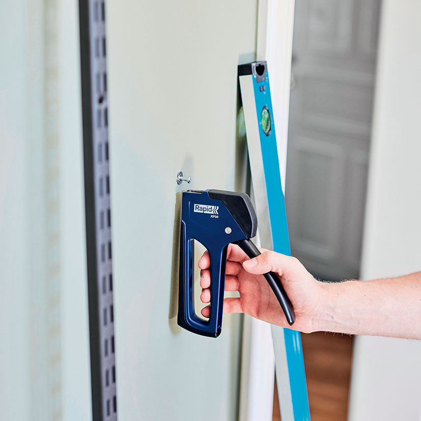 Fixing tool