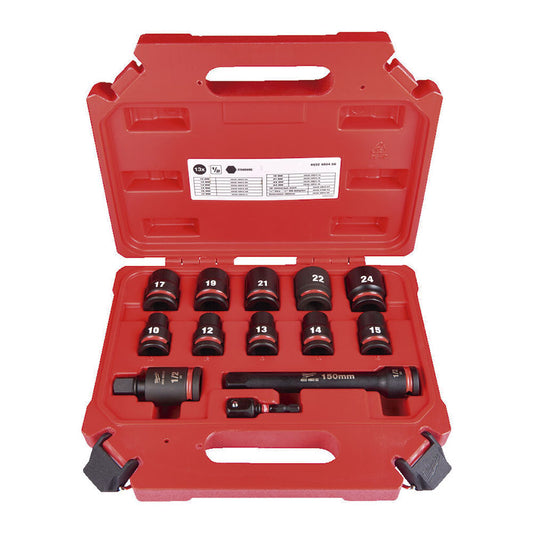 Box with 13 glasses