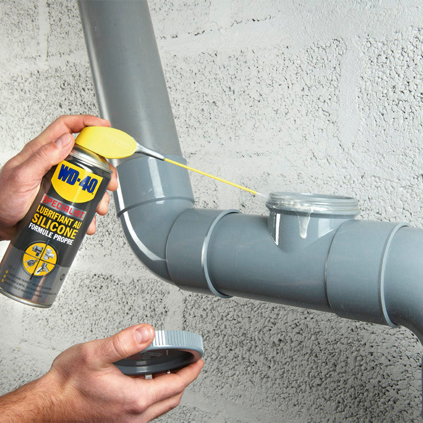 Silicone lubricant. Dual action. WD-40. 400ml