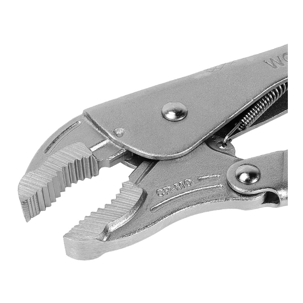 Locking pliers