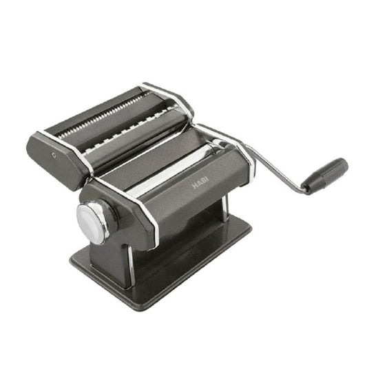 Pasta maker