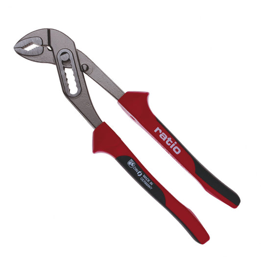 Pliers with nose