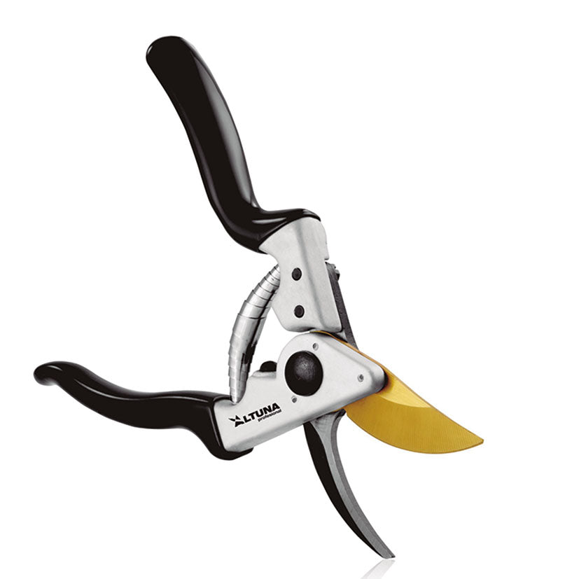 Pruning shears