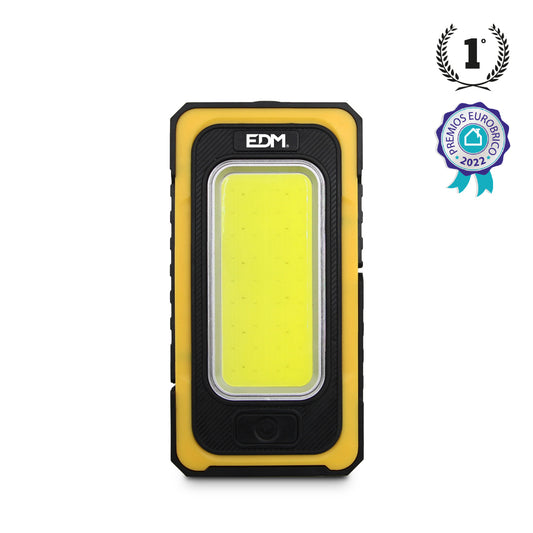 LED flashlight