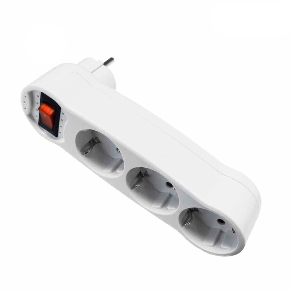 Three-pin plug