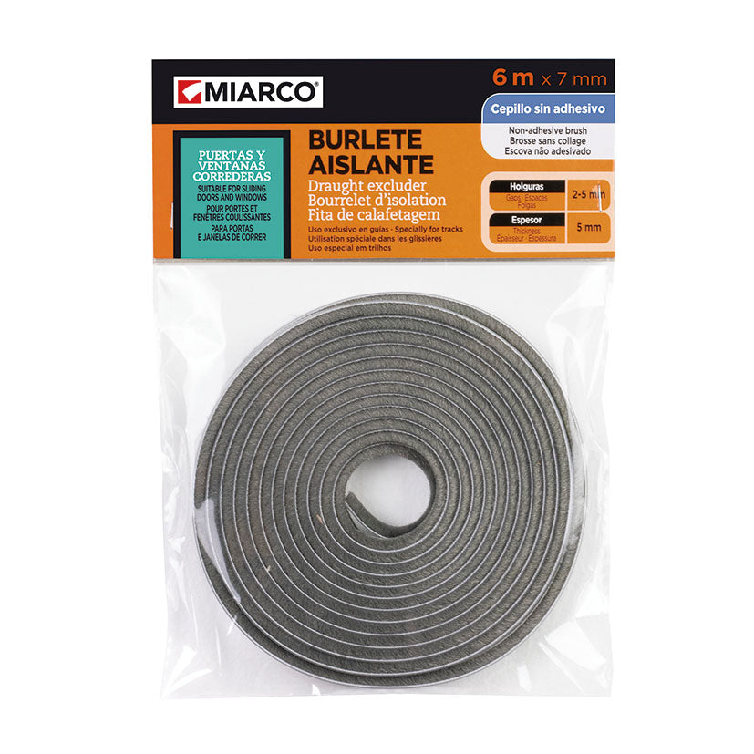 Brush strip