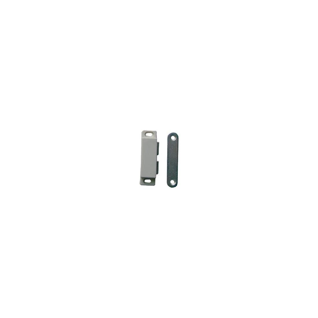Magnetic clasp