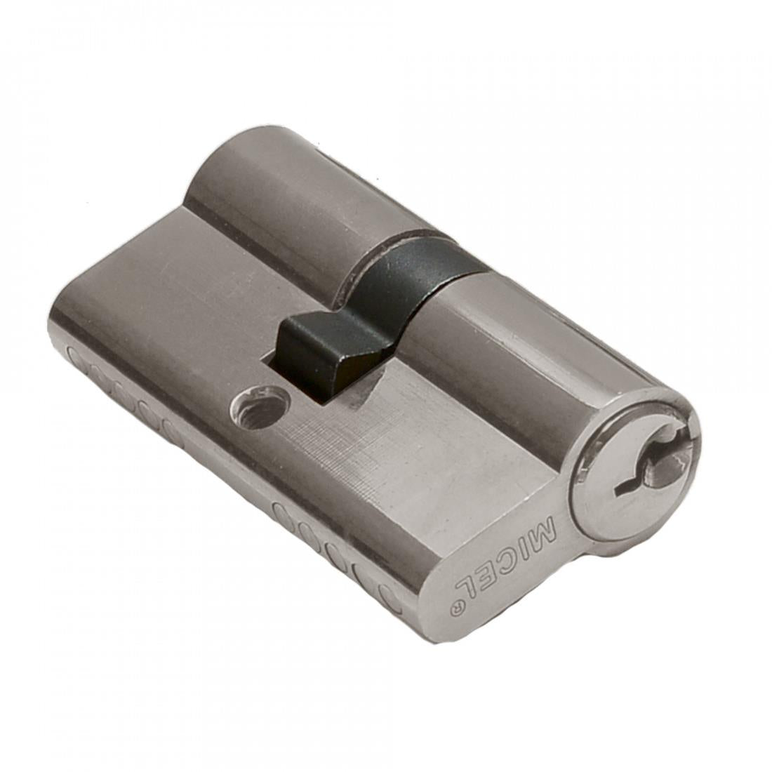 Serrated cylinder