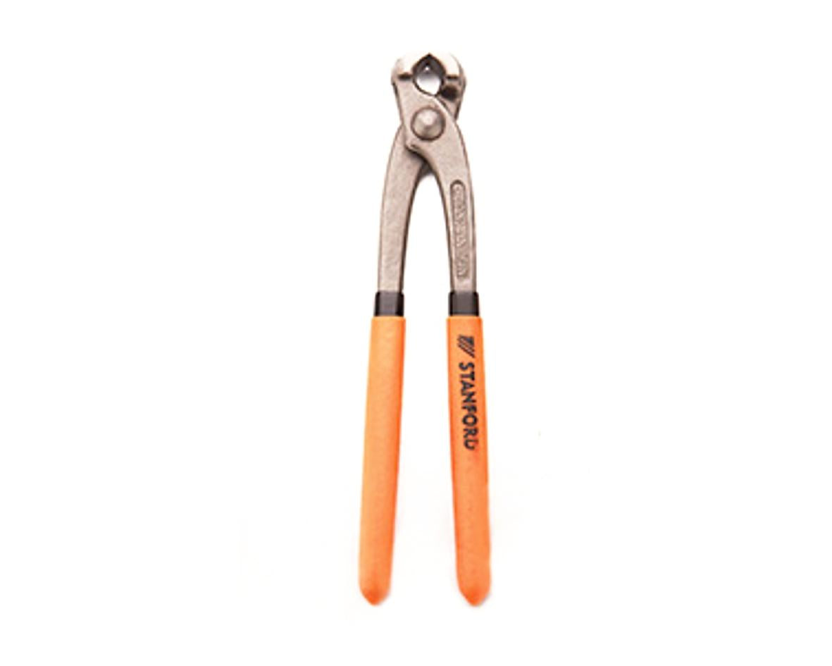 Russian gripping pliers