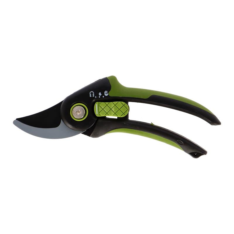 Scissors for