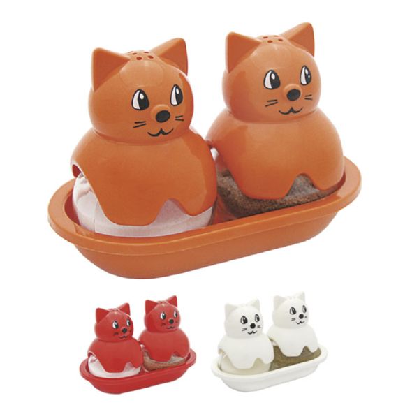 Cat salt and pepper shakers